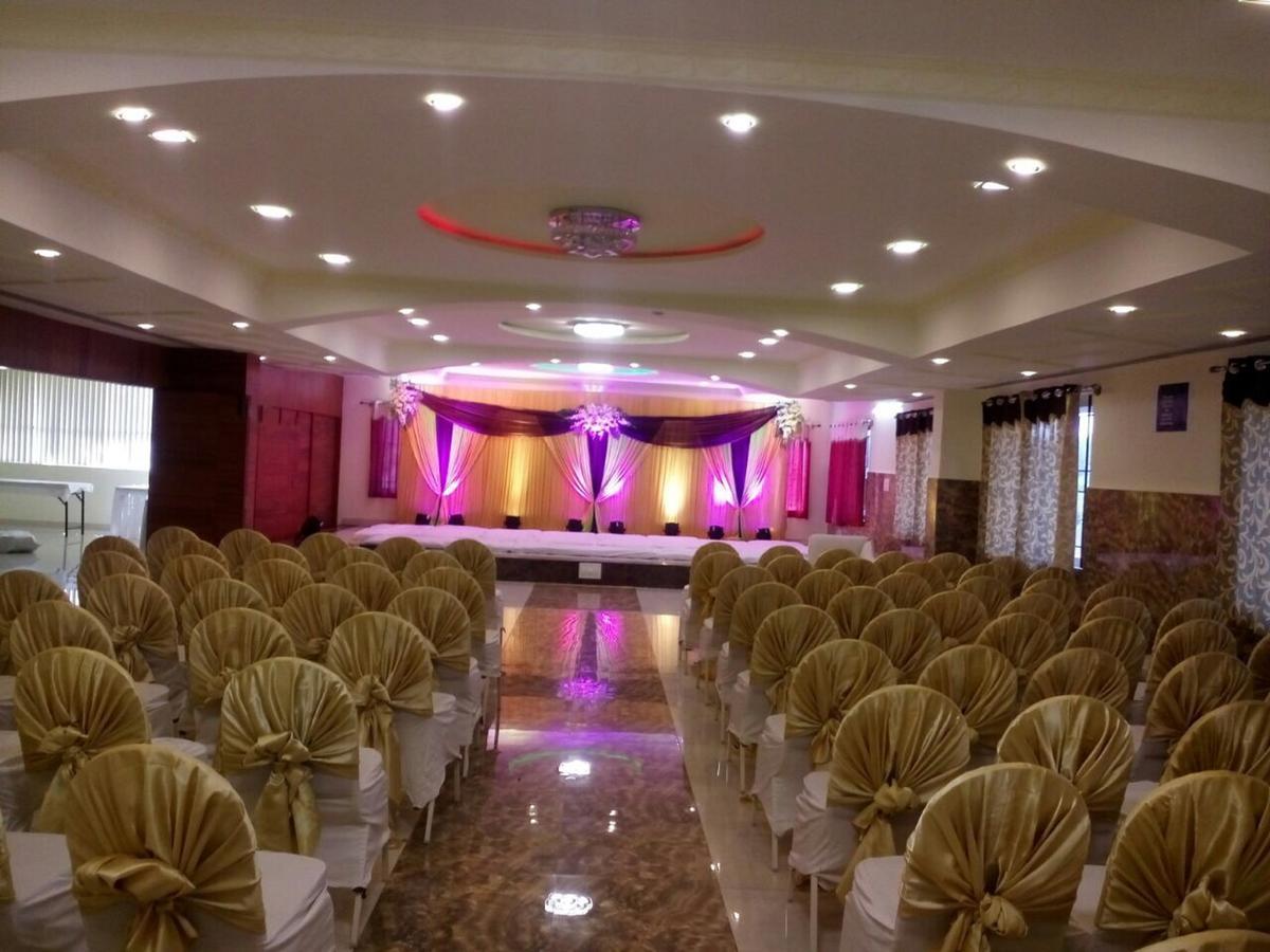 Park Hotel And Resort Kaglipur Dış mekan fotoğraf